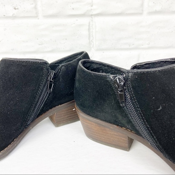 Lucky BRAND Faithly Black Suede Bootie - Picture 4 of 9